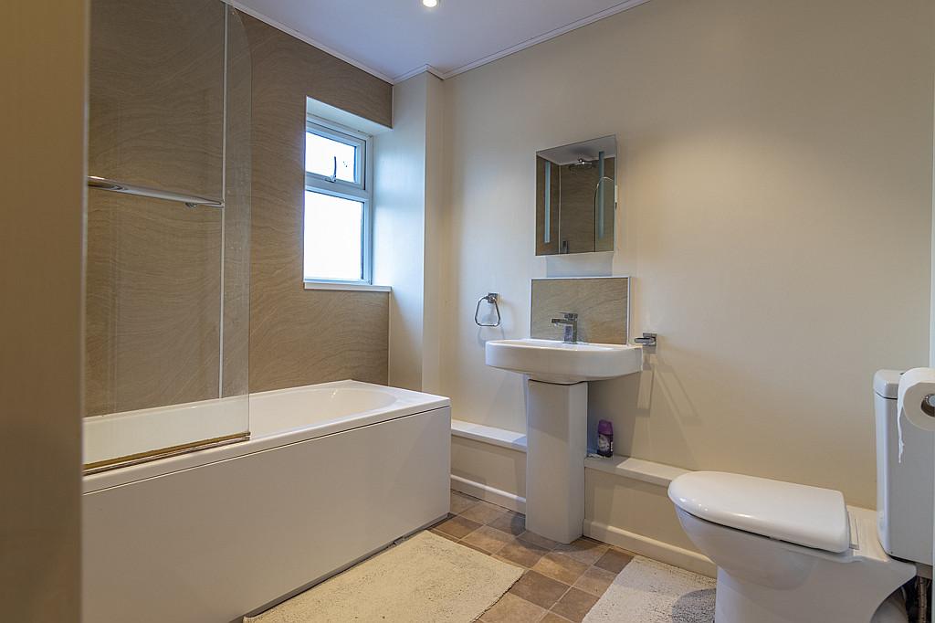 Family bathroom