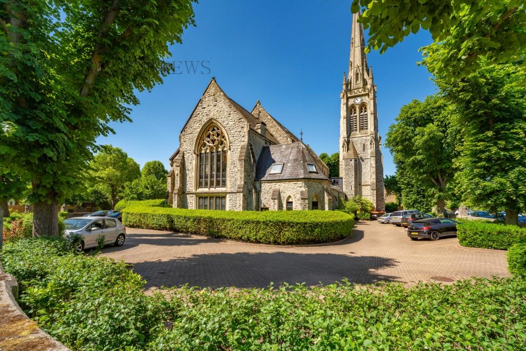 St Stephen's Court, the Avenue... 1 bed flat £450,000