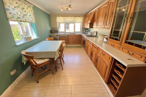 72 Draycott, Cam, Dursley, GL11 5DH