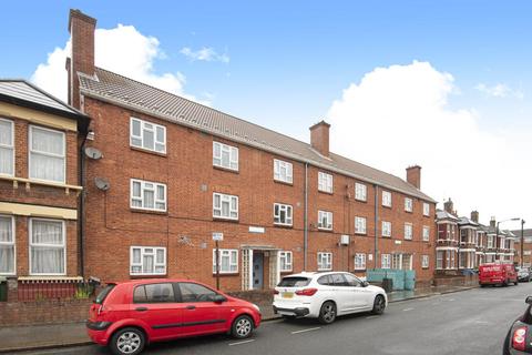 11a Raul Road, London, SE15 5HR
