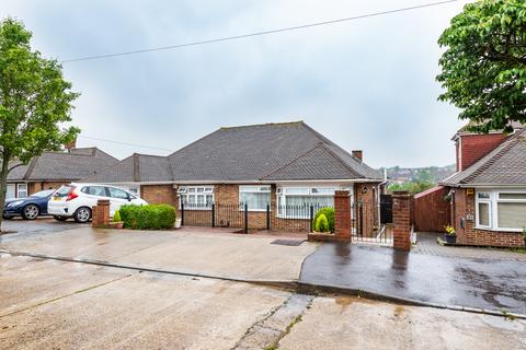 29 Dobson Road, Gravesend, DA12 5TF