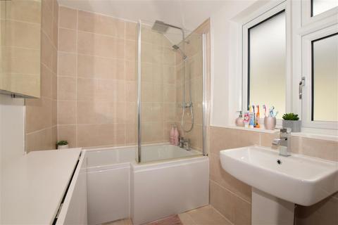 58 Manor Way, Banstead, SM7 3PL