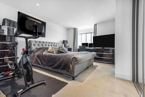 8 Brindlewick Gardens, Beckenham, BR3 1DG