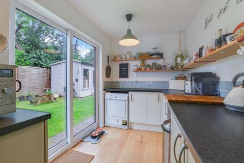 10 Arnold Noad Corner, Southwick, Trowbridge, BA14 9NP