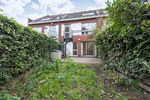 4 bedroom terraced house to rent, Harben Road, South Hampstead NW6
