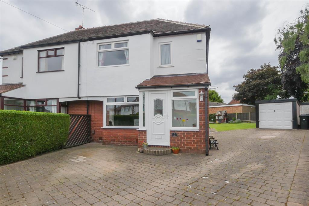 Waterloo Crescent, Bramley, LS13 3 bed semidetached house £250,000
