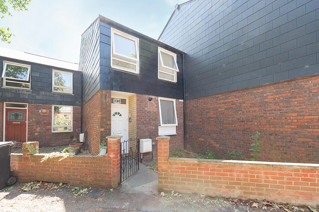 Yarmouth Crescent, Tottenham, London, N17 3 bed house £510,000