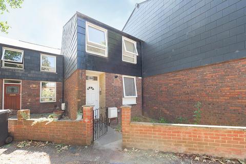 3 bedroom house for sale, Yarmouth Crescent, Tottenham, London, N17