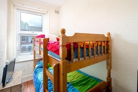 2 bedroom flat for sale, Elmhurst Road , Tottenham , London, N17