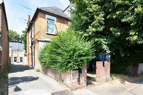 3 bedroom maisonette for sale, Kirkton Road, South Tottenham, London, N15