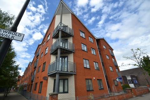 2 bedroom flat to rent, Stretford Road, Hulme, Manchester. M15 6HE.
