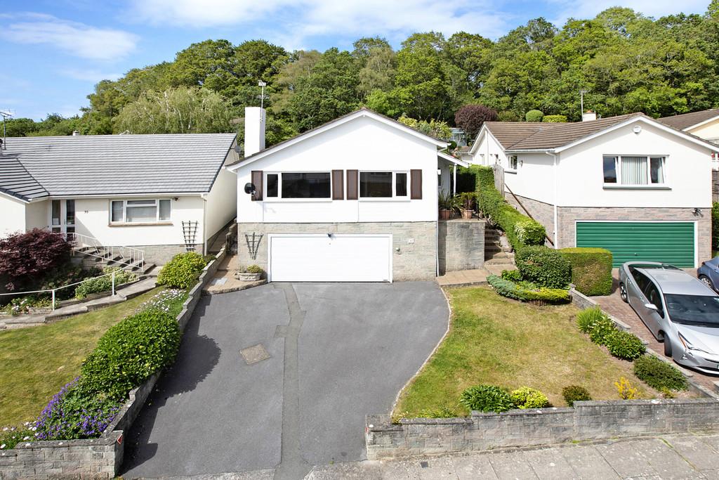 Fern Road, Newton Abbot 5 bed detached bungalow £425,000