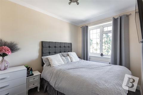7 Stoke Road, Rainham, RM13 9SF