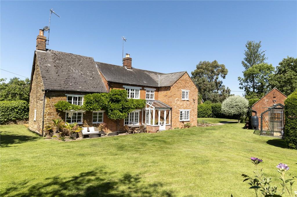 Keys Lane, Priors Marston, Southam, Warwickshire, CV47 5 bed detached