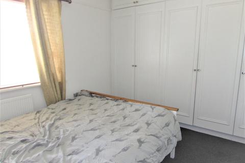 18 Brookcroft Road, Manchester, M22 8EB
