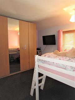 18 Brookcroft Road, Manchester, M22 8EB