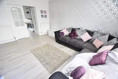 25 Bathgate Road, Blackburn, Bathgate, EH47 7LN