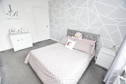 25 Bathgate Road, Blackburn, Bathgate, EH47 7LN