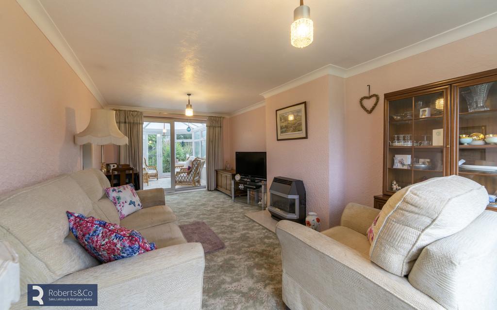 Lourdes Avenue, Lostock Hall 3 bed semidetached house £160,000