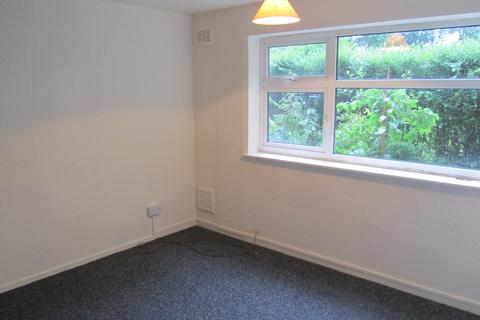 2 bedroom ground floor flat to rent, Culworth Row, Foleshill, COVENTRY, Coventry, West Midlands