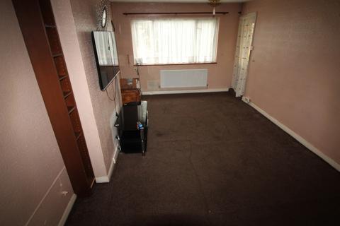 2 bedroom flat to rent, Langthorne House, Hayes