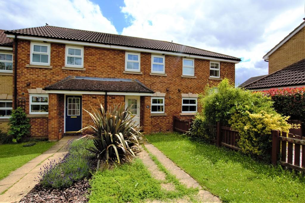 Fairview Road, Stevenage 2 bed terraced house £1,150 pcm (£265 pw)