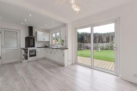 18 Cedar Crescent, Tonbridge, TN10 3QP