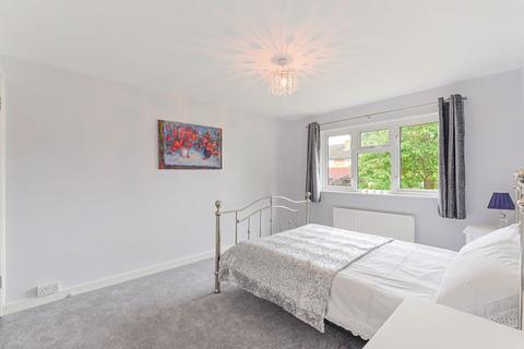 18 Cedar Crescent, Tonbridge, TN10 3QP