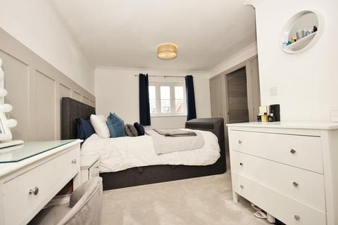 1 Rose Walk, Black Notley, Braintree, CM77 8AR