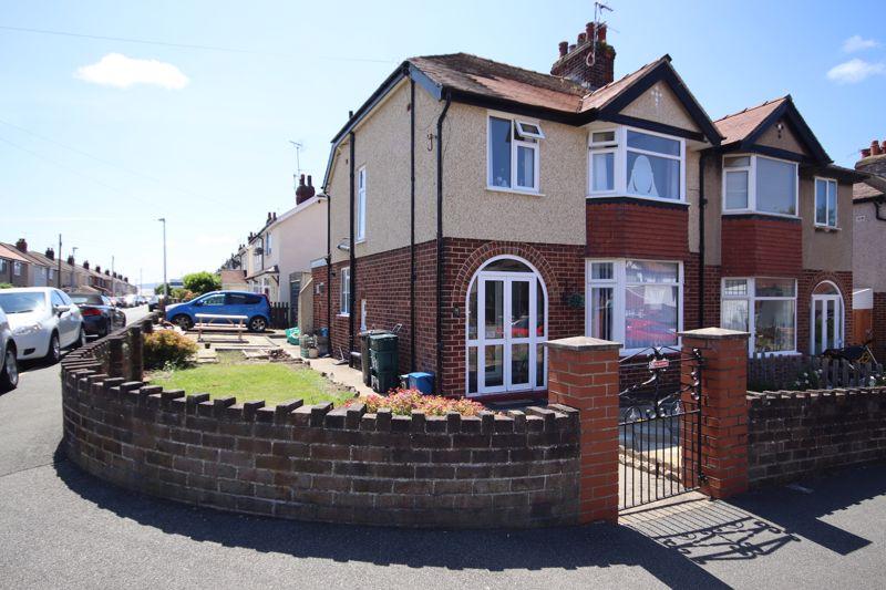 Penrhos Avenue, Llandudno Junction 3 bed semidetached house £200,000
