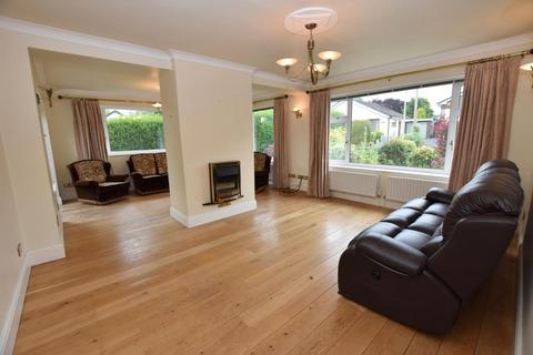 15 Church Close, Waddington, Clitheroe, BB7 3HX