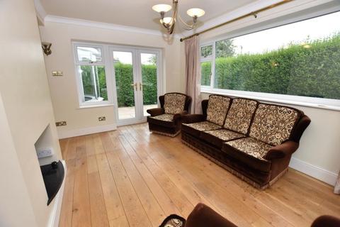 15 Church Close, Waddington, Clitheroe, BB7 3HX