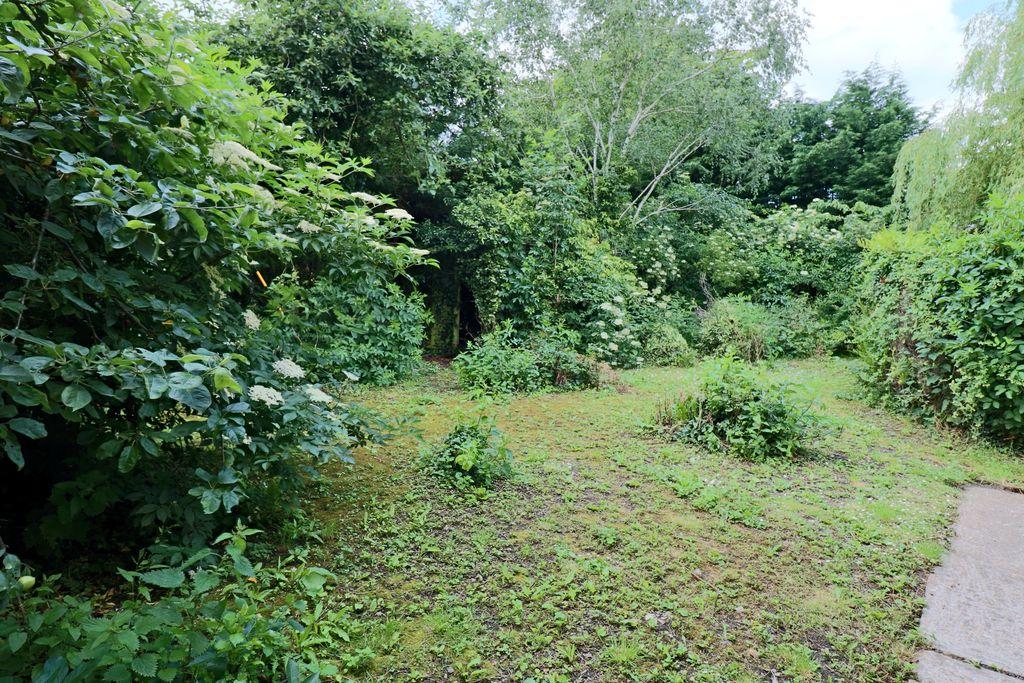 Garden at Side