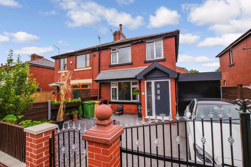 North Avenue, Farnworth, Bolton 3 bed semidetached house £179,950
