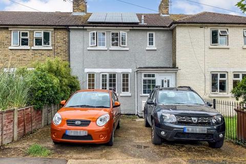 32 Dacre Avenue, Aveley, South Ockendon, RM15 4TL