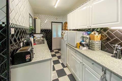 32 Dacre Avenue, Aveley, South Ockendon, RM15 4TL