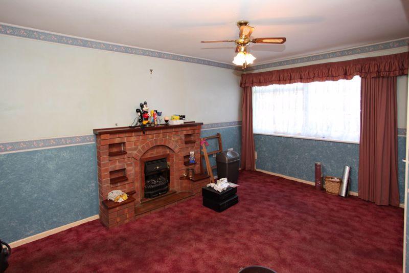 Maple Close, Shifnal 3 bed semidetached house £199,950