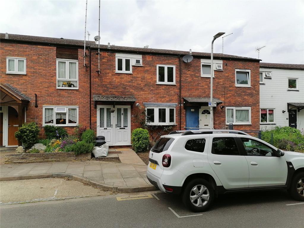 Braybourne Close, Uxbridge, UB8 3 bed terraced house £400,000