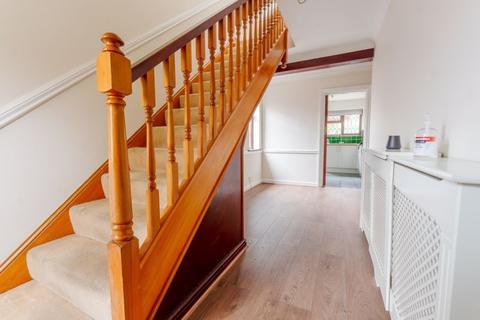 38 Carlton Crescent, Cheam, Sutton, SM3 9TS