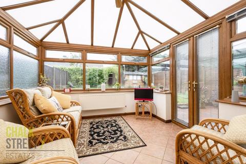 35 Spingate Close, Hornchurch, RM12 6SW