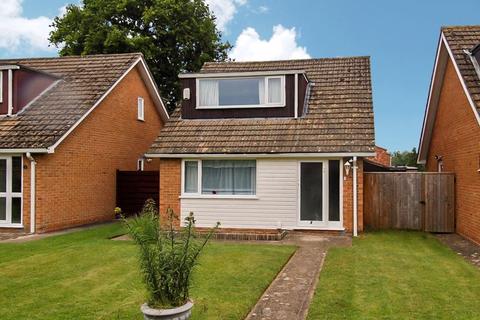4 Field Close, Kidlington, OX5 2HH