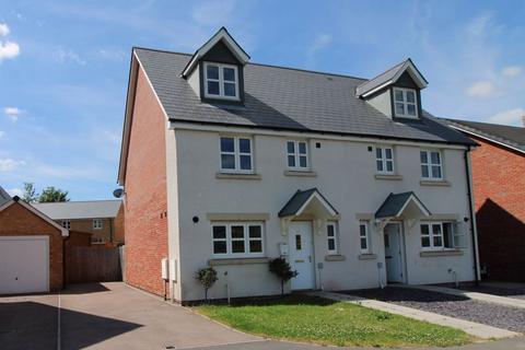 Abergavenny - 4 bedroom semi-detached house to rent