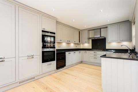 94 Vansittart Road, Windsor, SL4 5DF