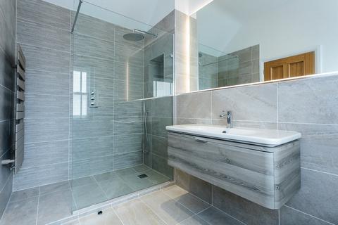 94 Vansittart Road, Windsor, SL4 5DF