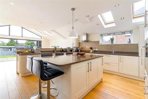 46 Blind Lane, Bourne End, SL8 5JY
