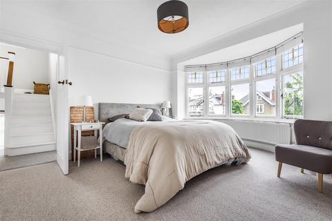 20 Ditton Road, Surbiton, KT6 6QZ