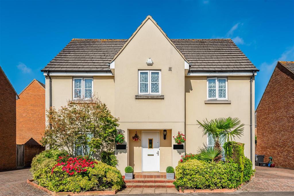 24 Scholars Park, Rowde 4 bed detached house £479,950