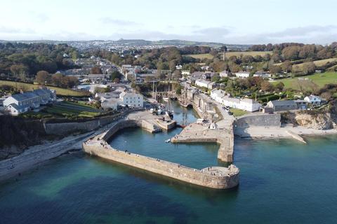 5 Pattern Close, Charlestown, St Austell, PL25 3FQ