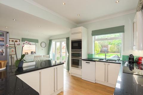 17 Windmill Avenue, Epsom, KT17 1LL