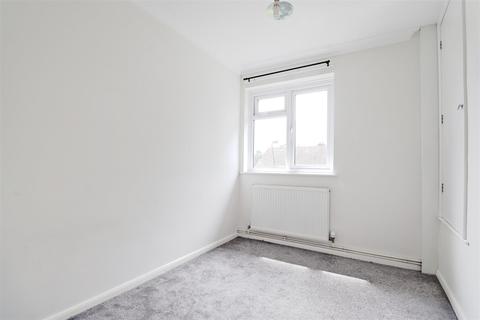 30 Lea Vale, Crayford, Dartford, DA1 4DL